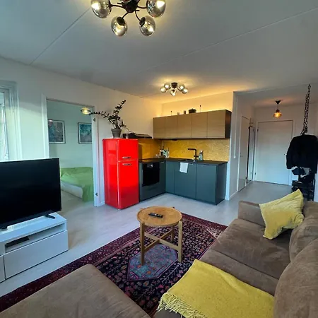Modern & Cozy Away From Apartment Helsinki
